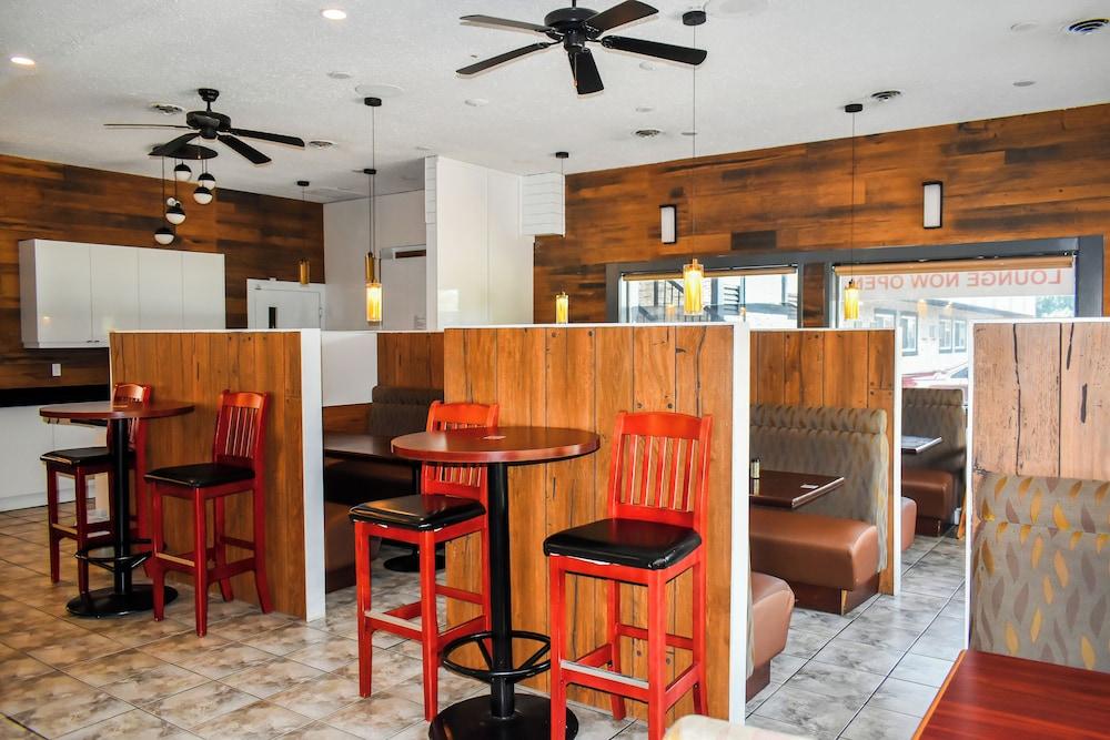 restaurant cafeteria