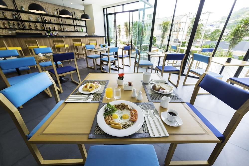 restaurant-cafeteria