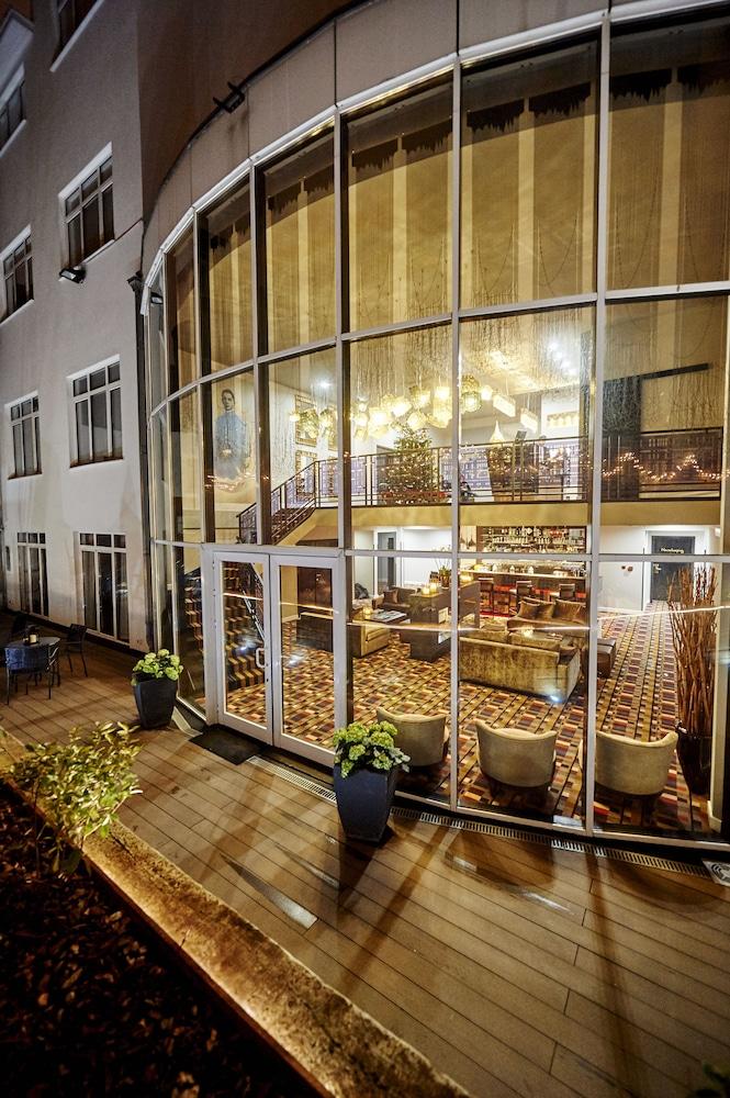 hotel