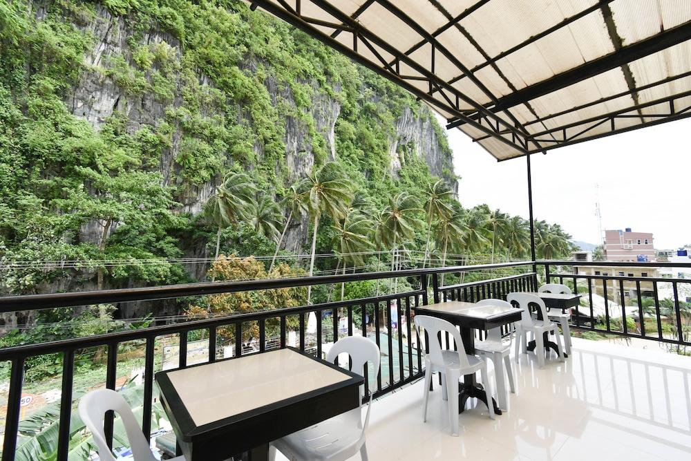 restaurant-cafeteria