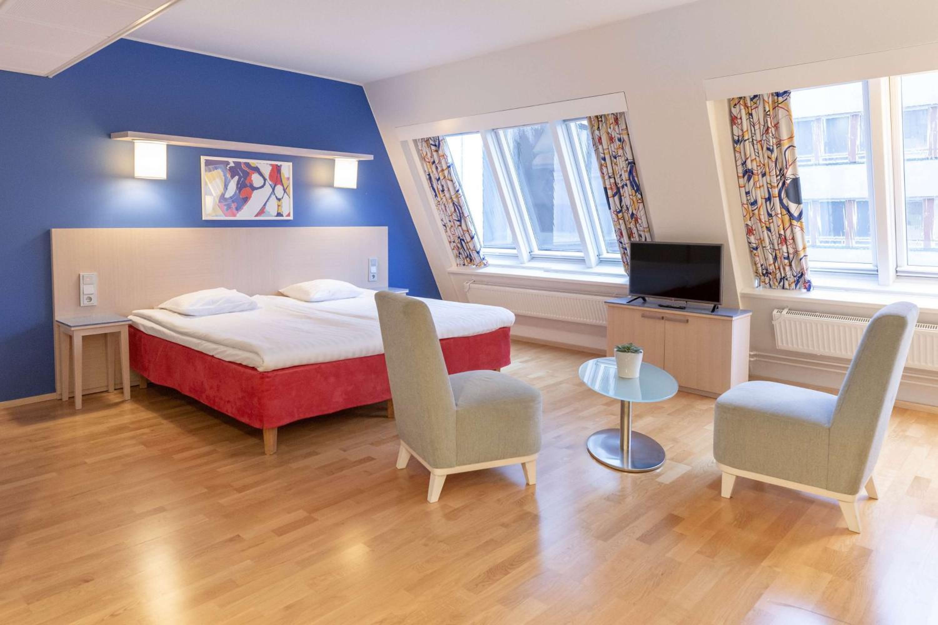 rooms