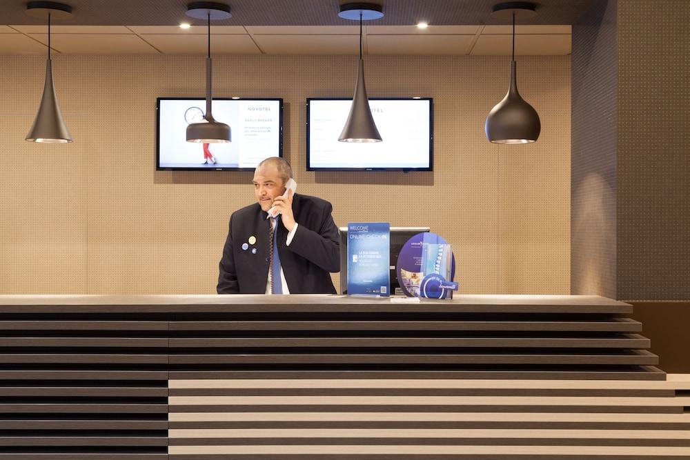 lobby
