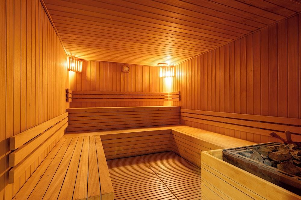 swimming pool spa