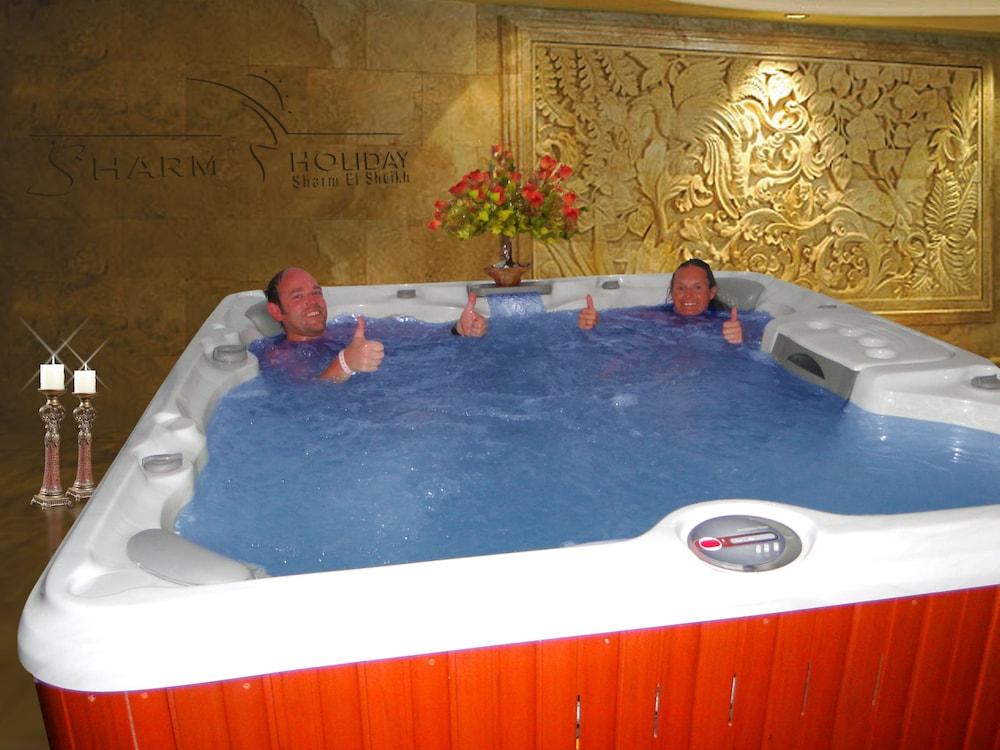 swimming pool spa