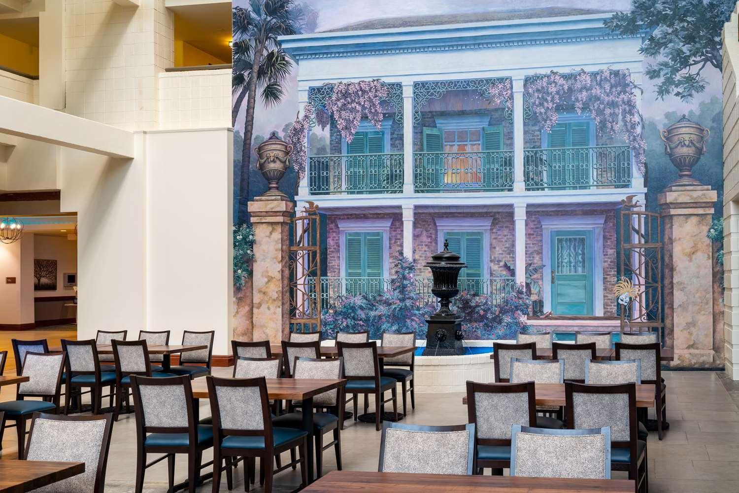 restaurant cafeteria