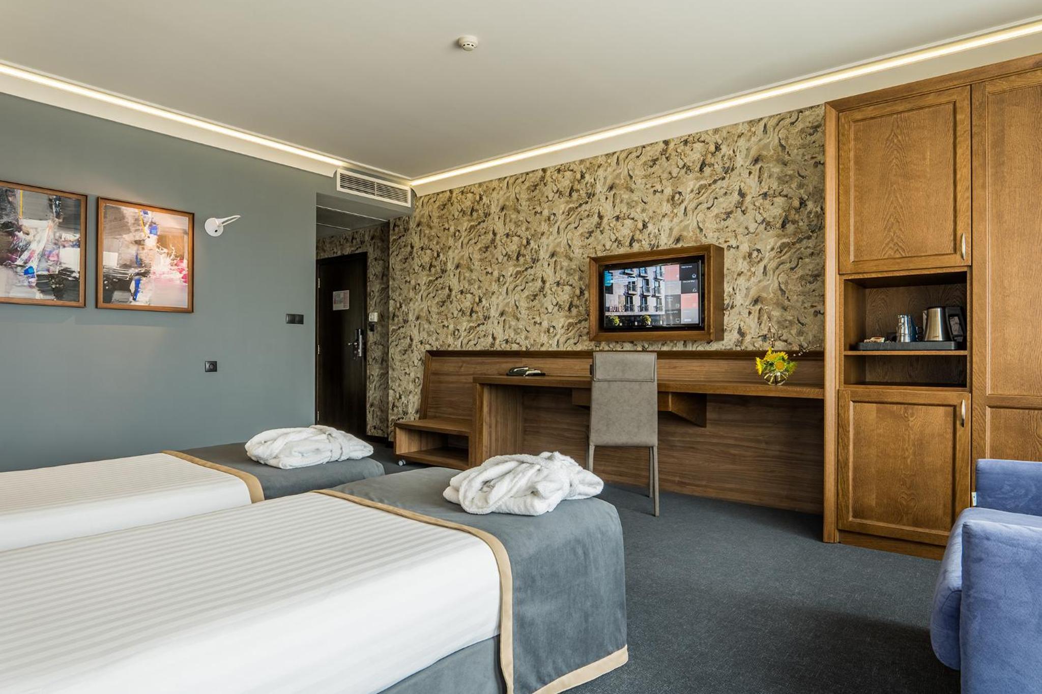rooms
