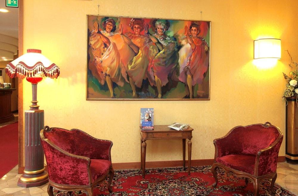 lobby