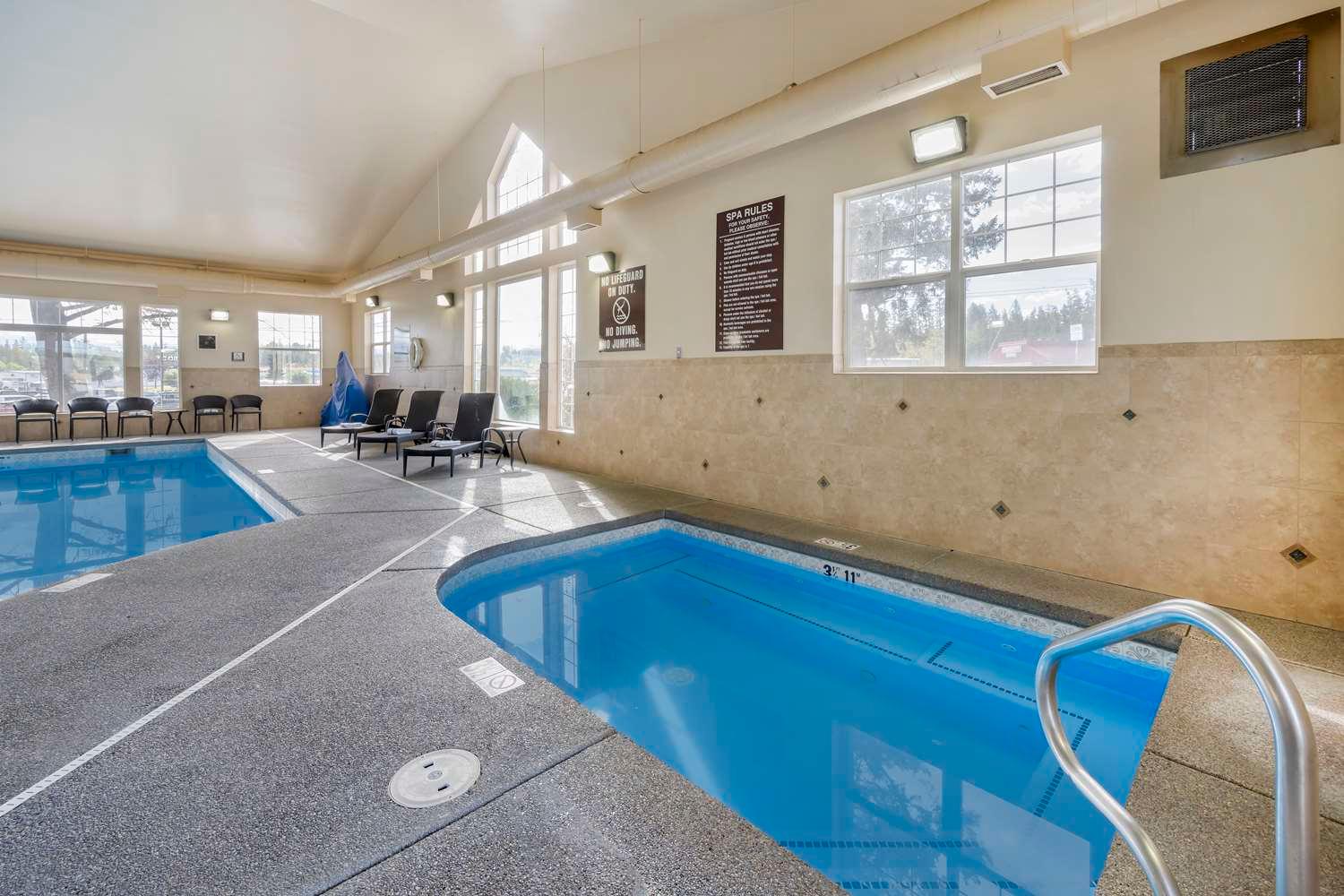 swimming pool spa