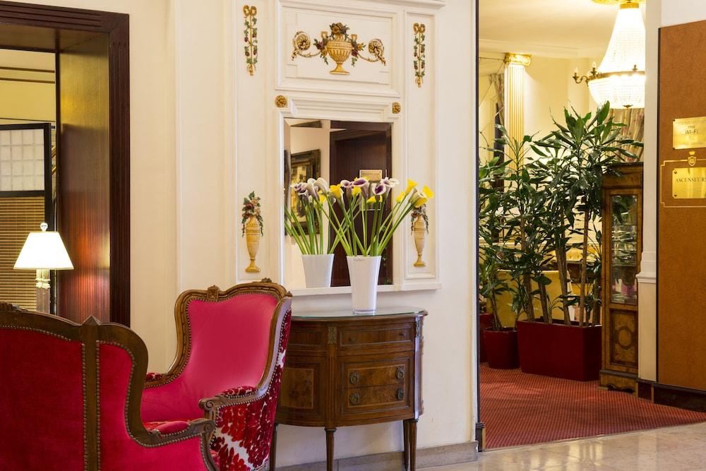lobby