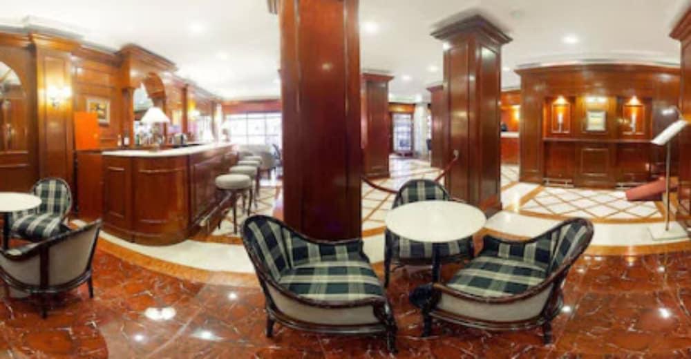restaurant-cafeteria