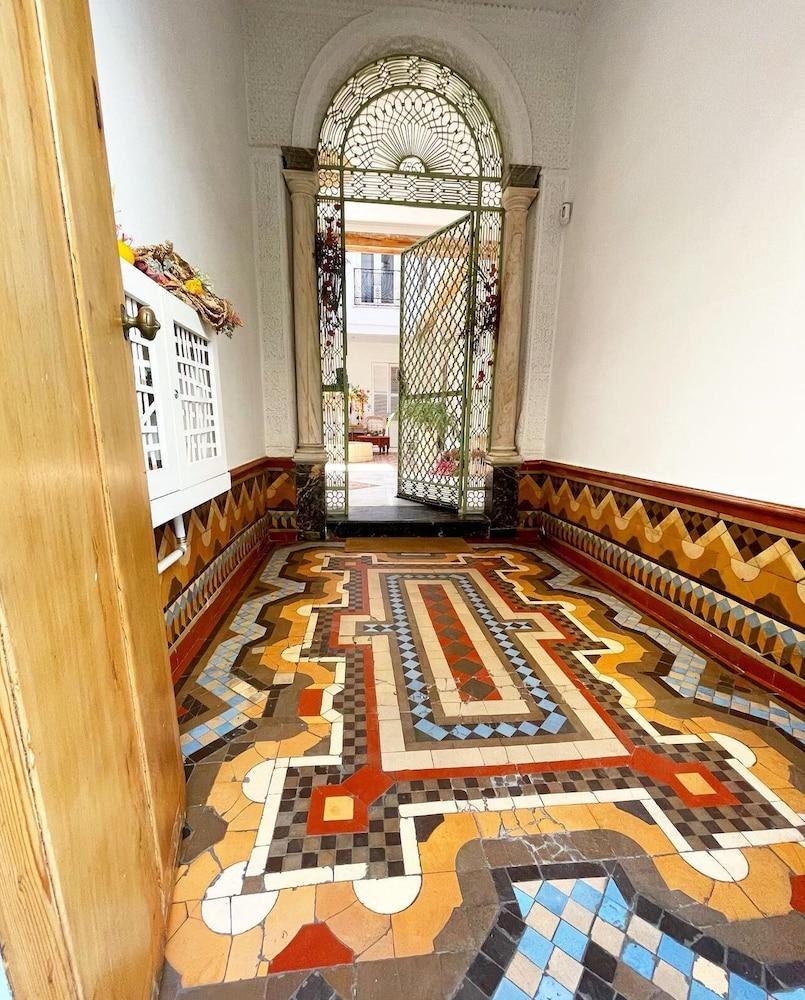 lobby