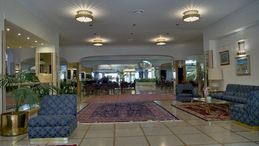 lobby