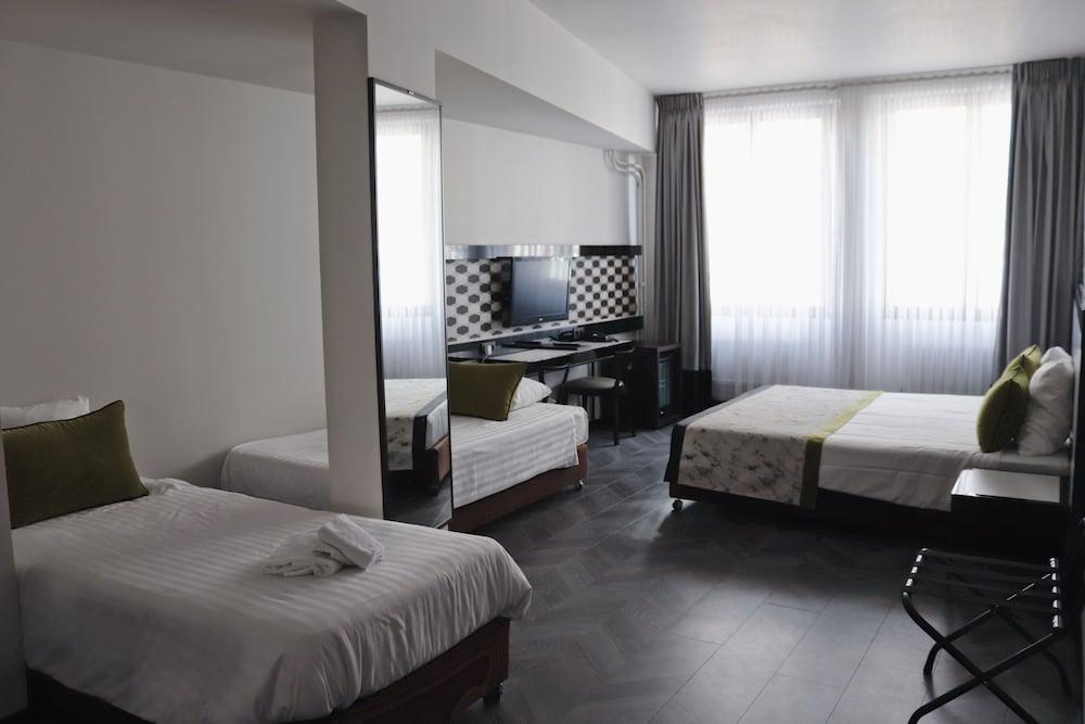 rooms