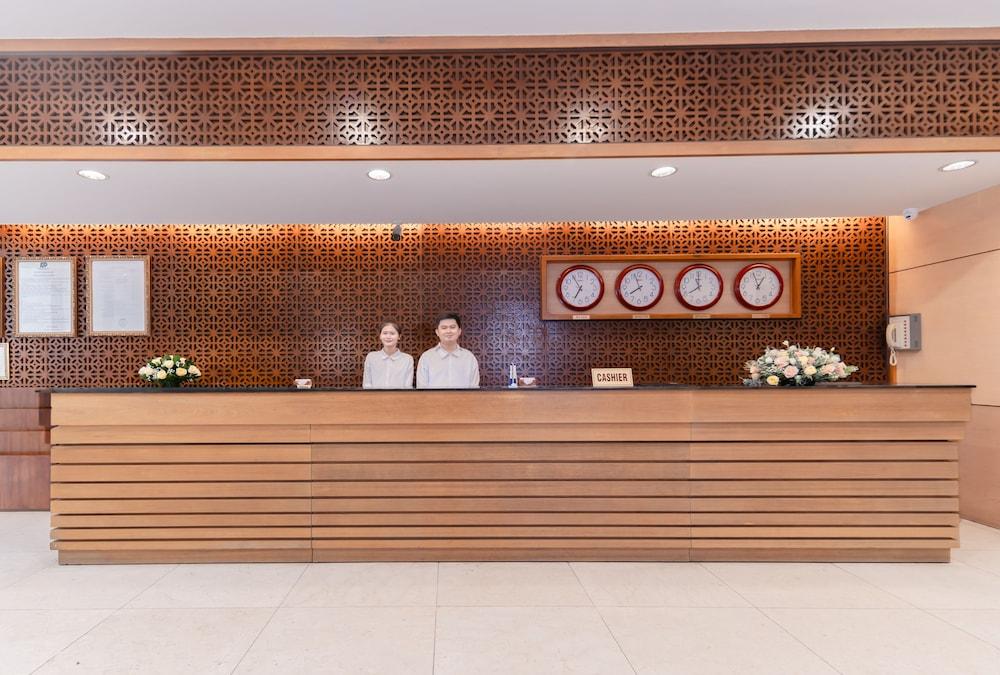 lobby