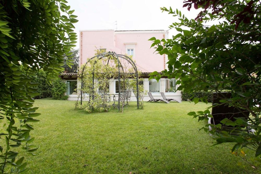 surroundings