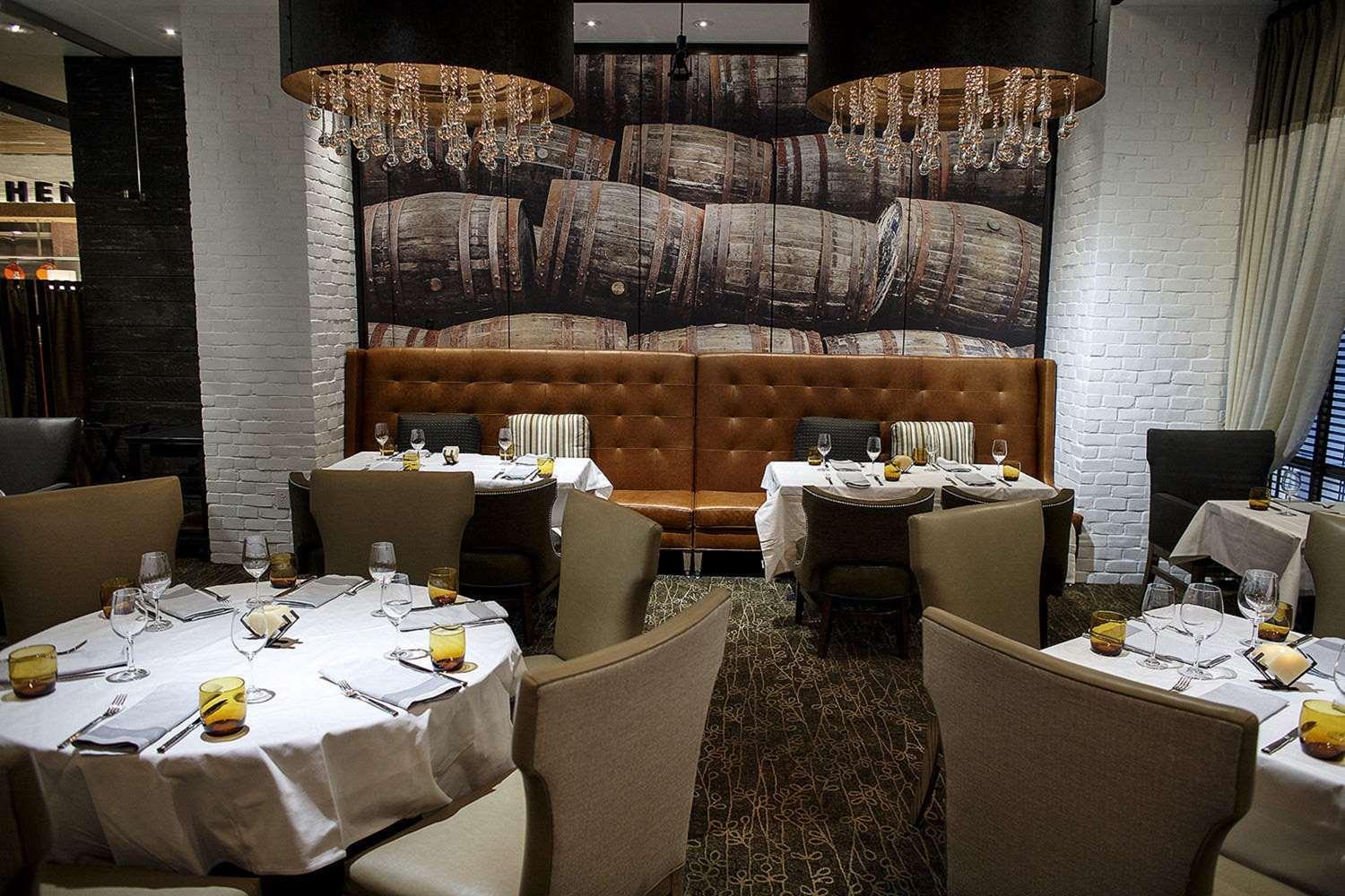 restaurant cafeteria