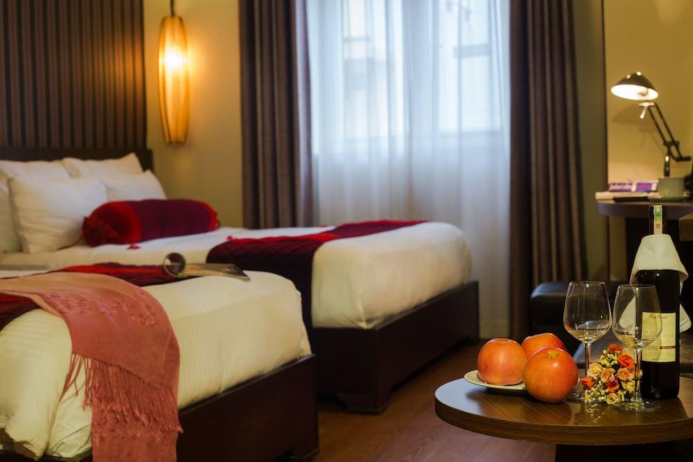 rooms