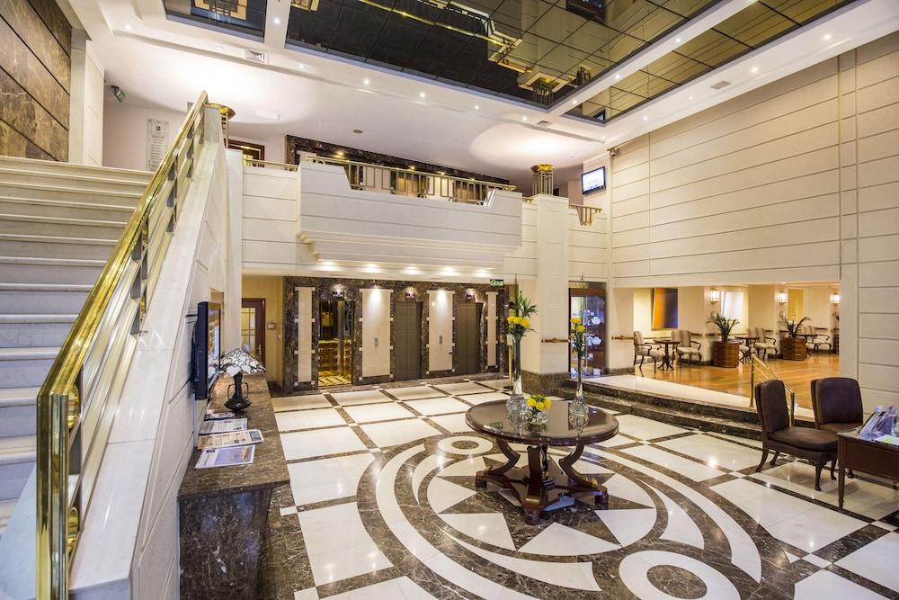 lobby