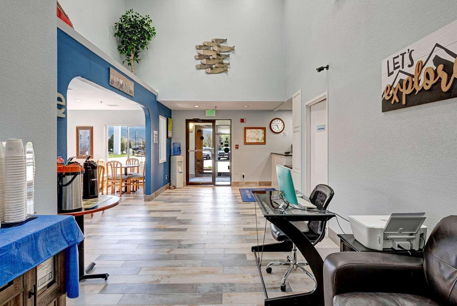 lobby