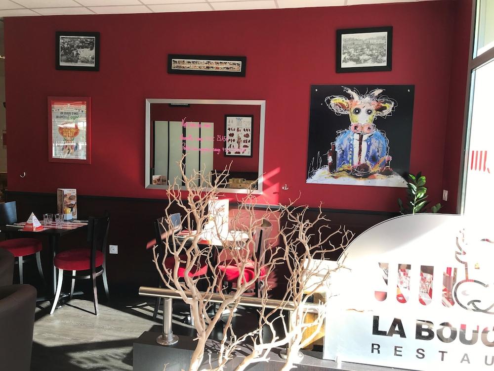 restaurant-cafeteria