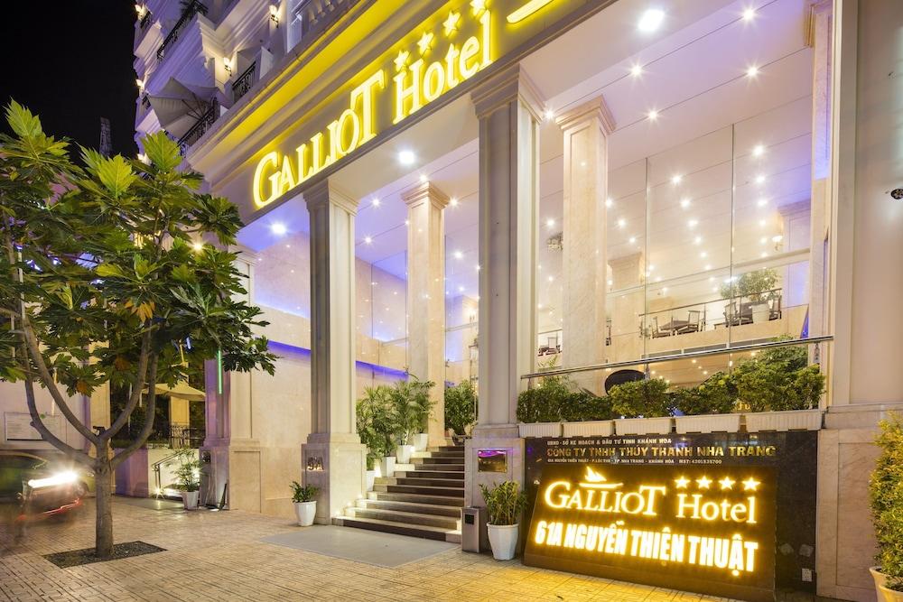 hotel