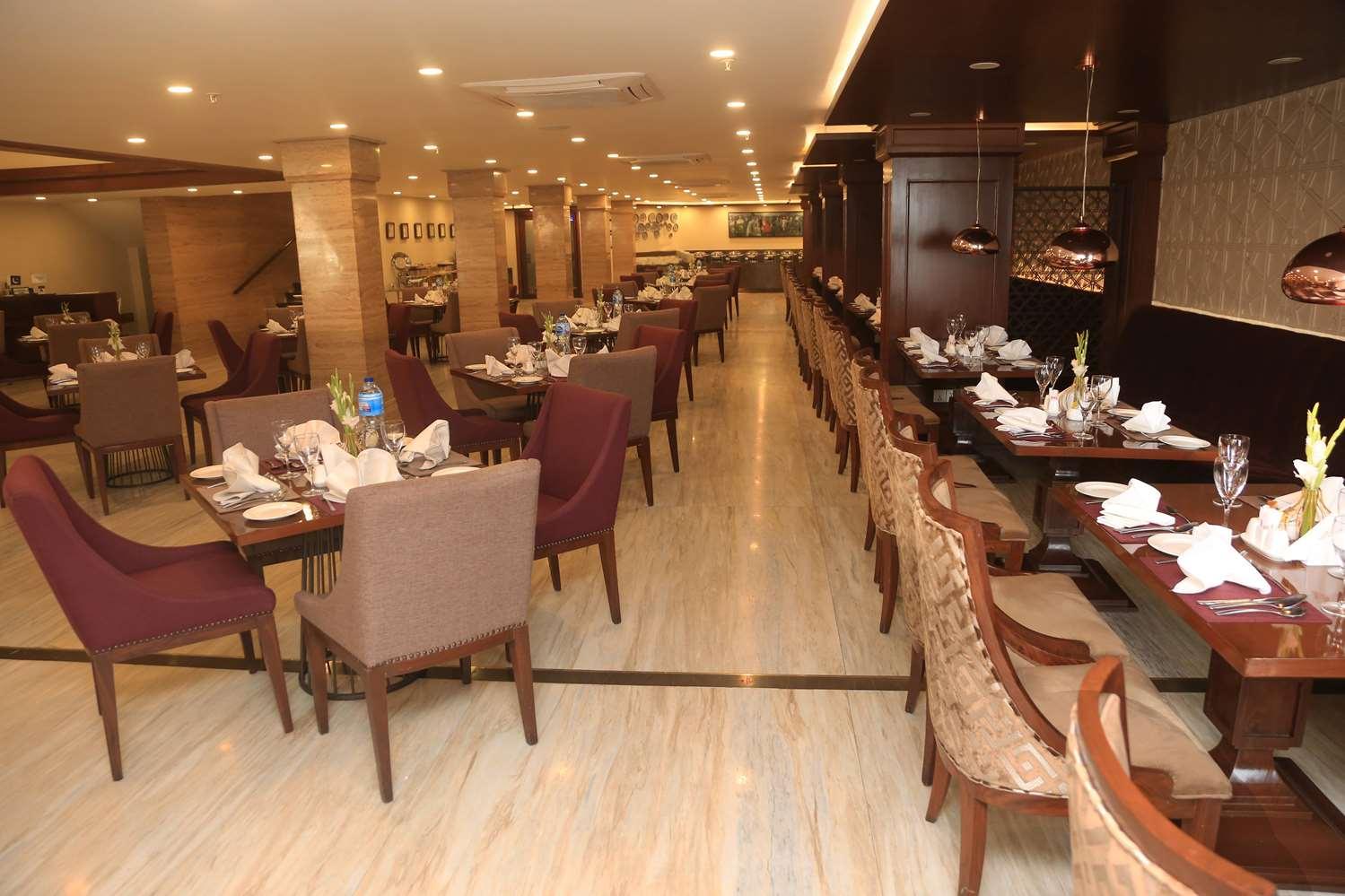 restaurant cafeteria