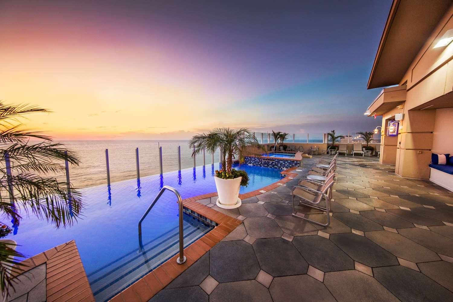 swimming pool spa