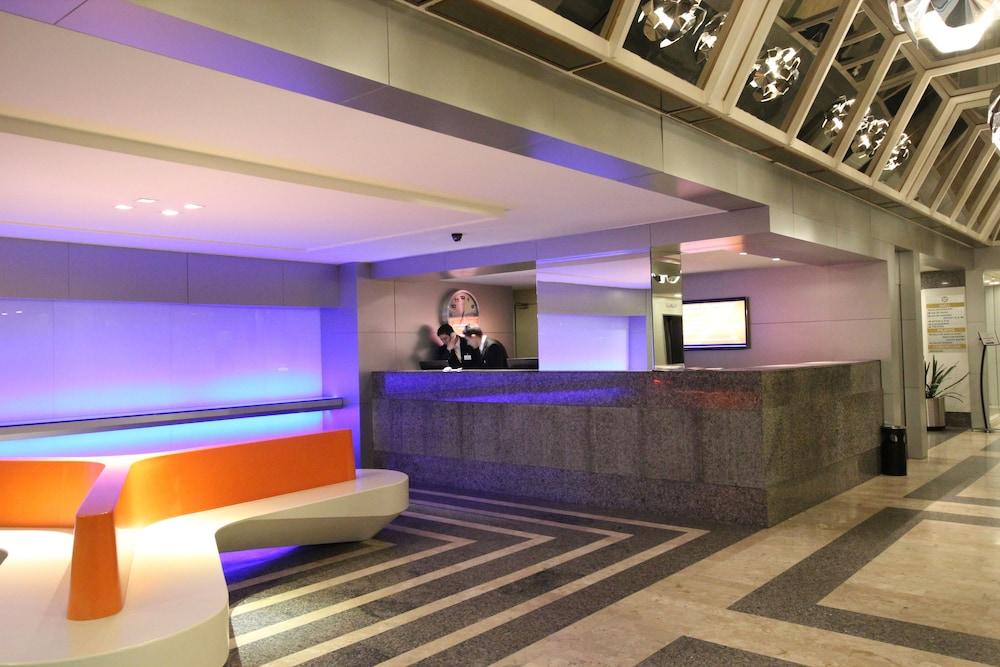 lobby