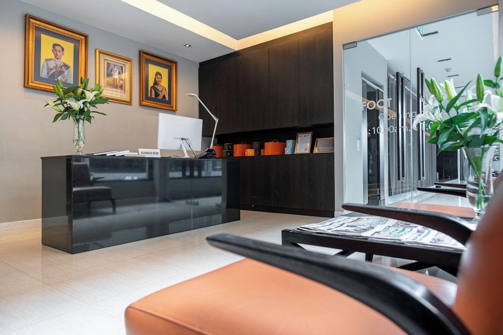 lounge
