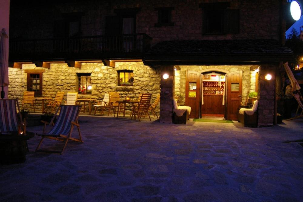 hotel