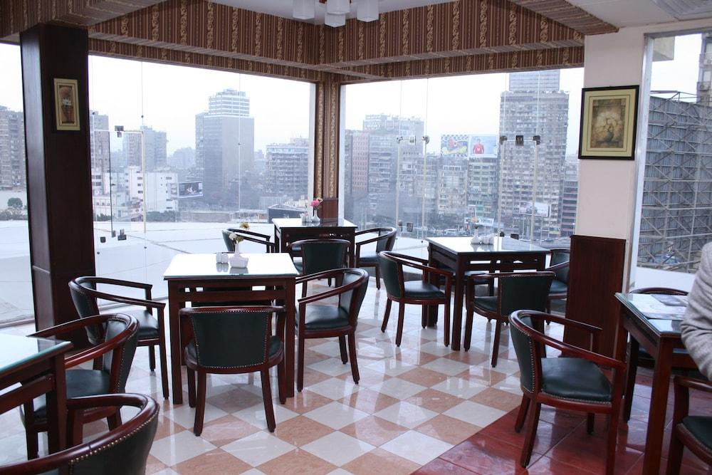 restaurant cafeteria