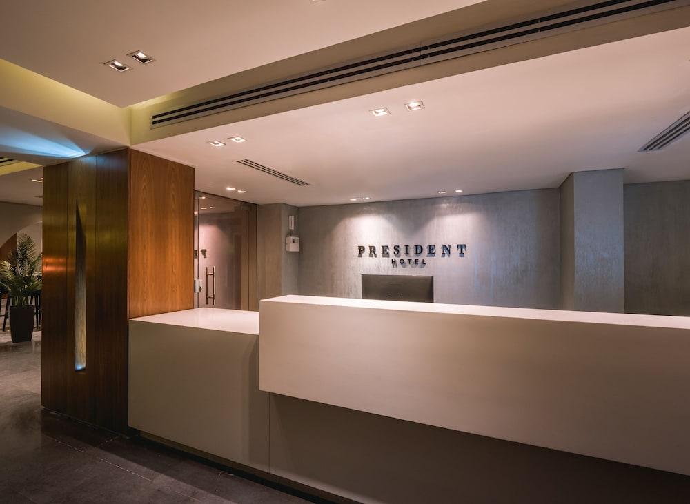 lobby