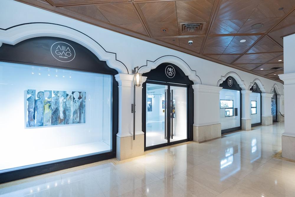 lobby