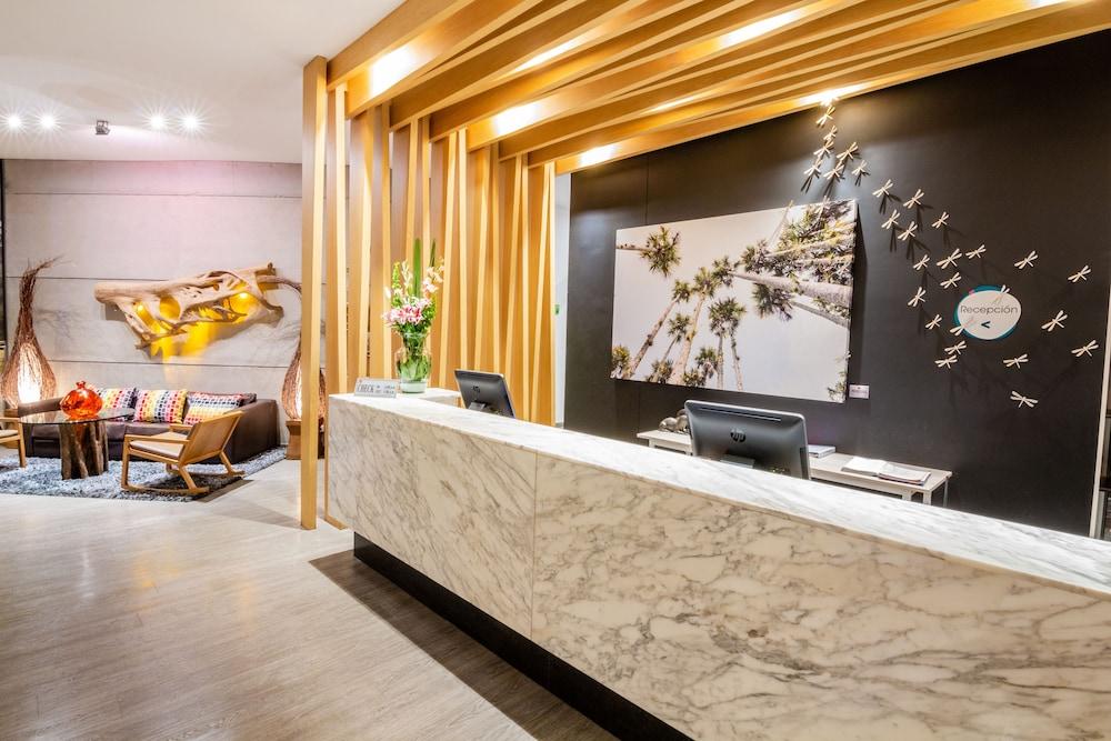 lobby