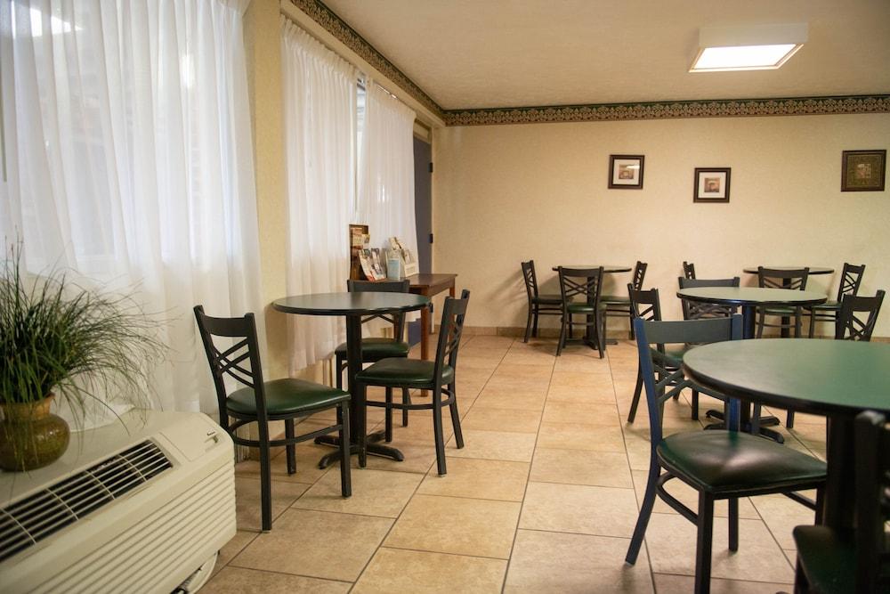 restaurant-cafeteria