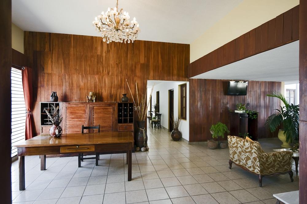 lobby
