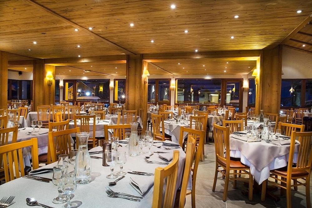 restaurant-cafeteria