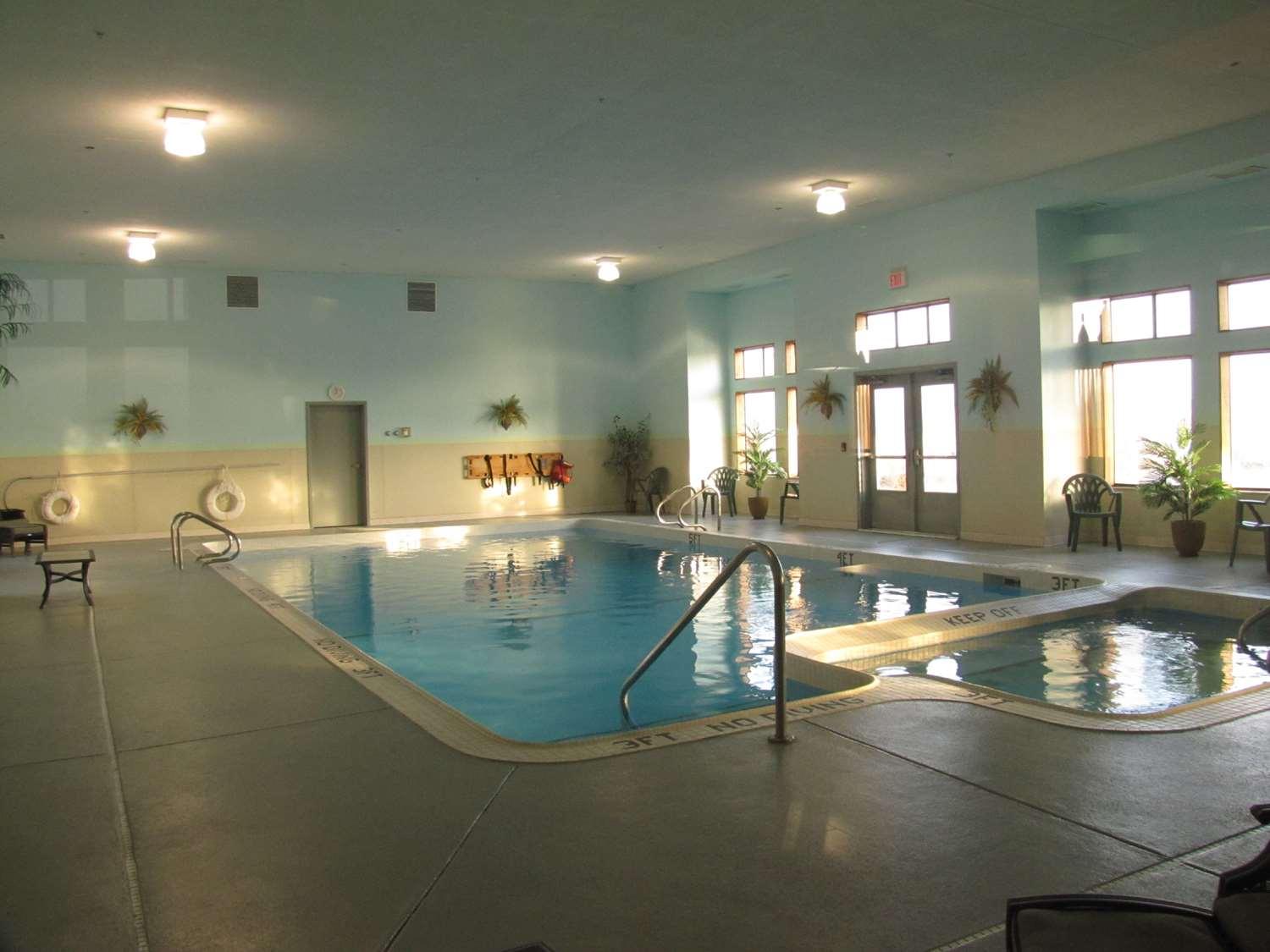 swimming pool spa