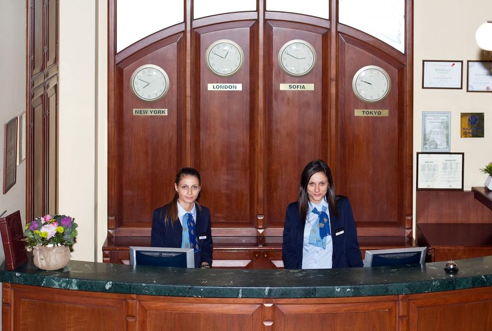 lobby