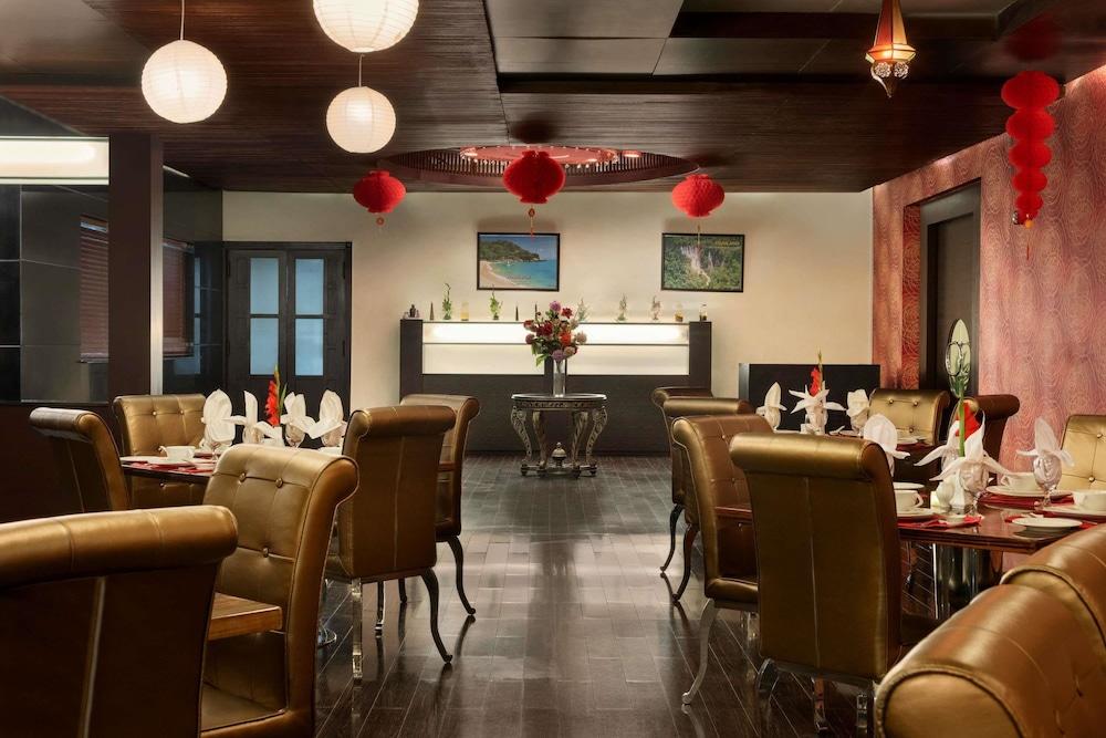 restaurant-cafeteria