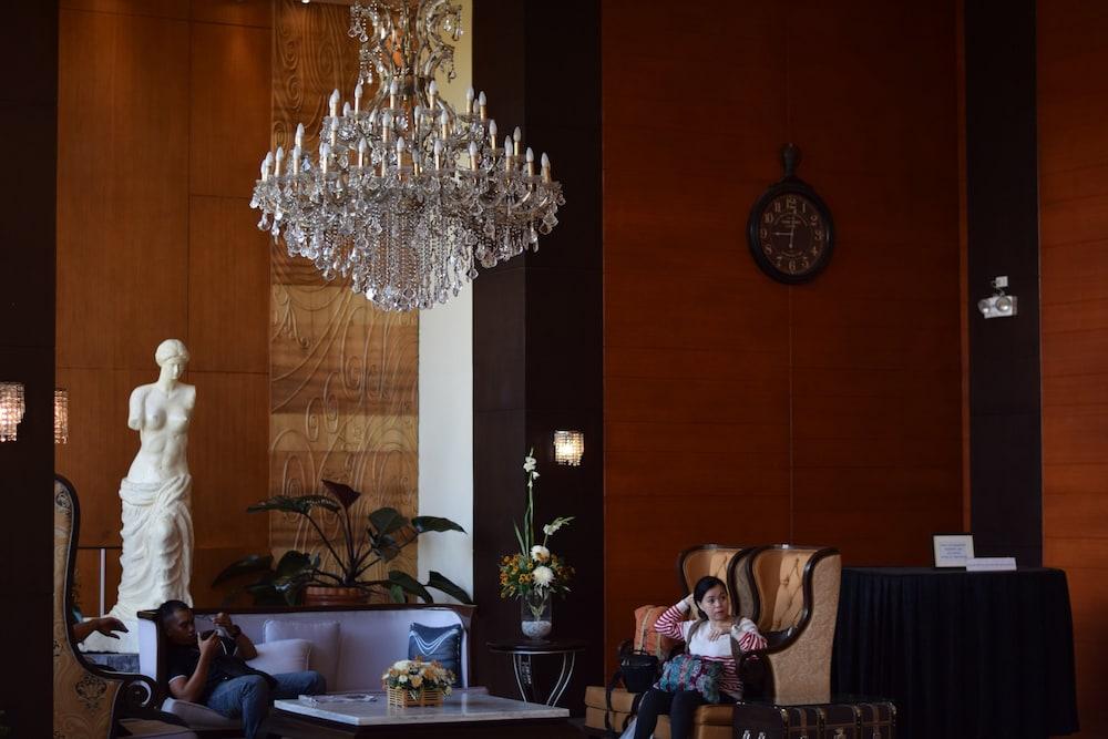 lobby