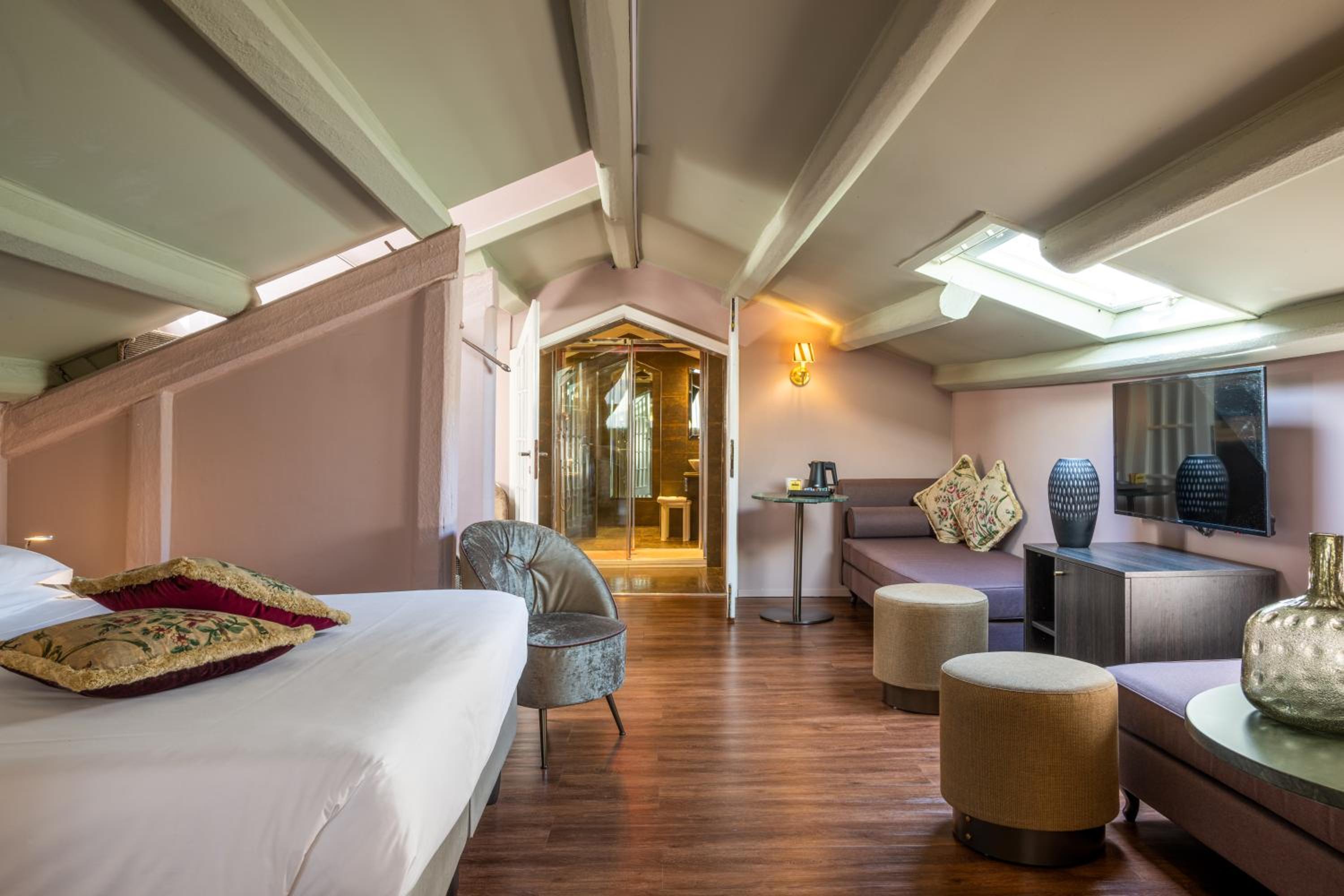 rooms
