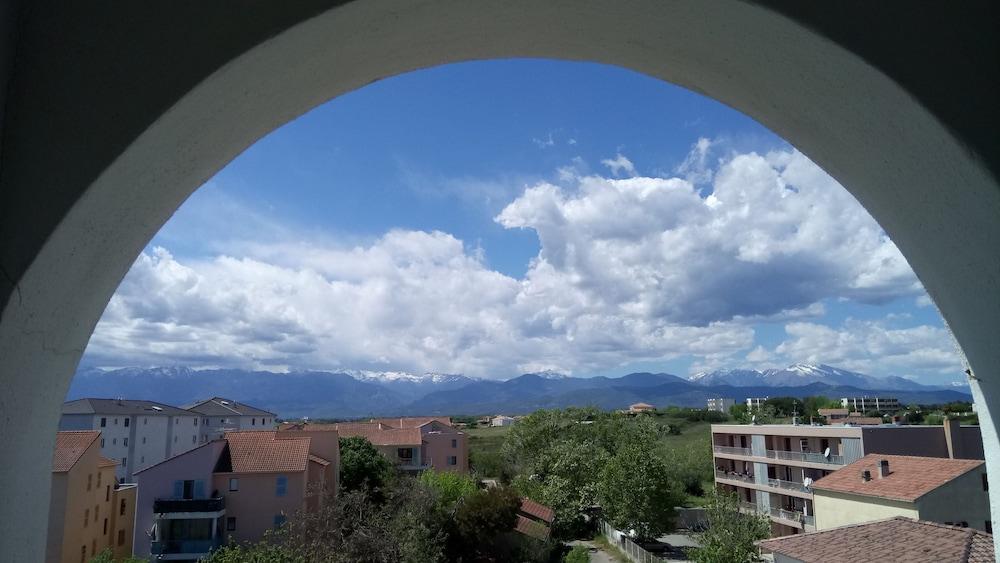 surroundings