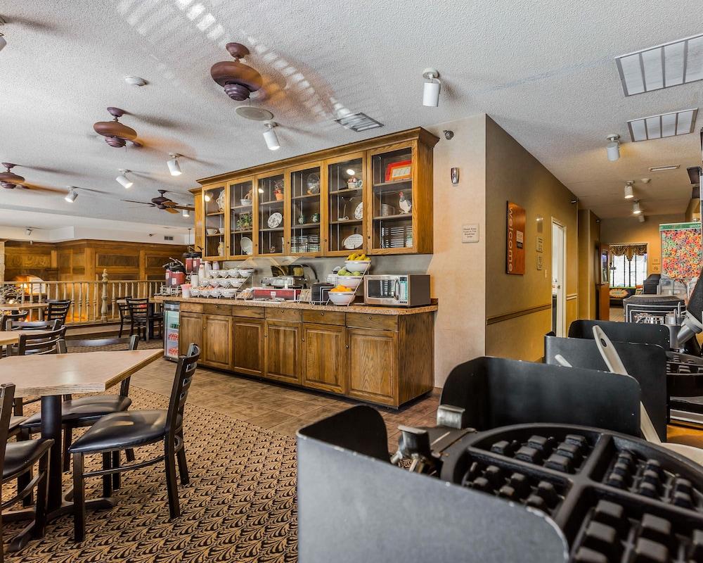 restaurant-cafeteria