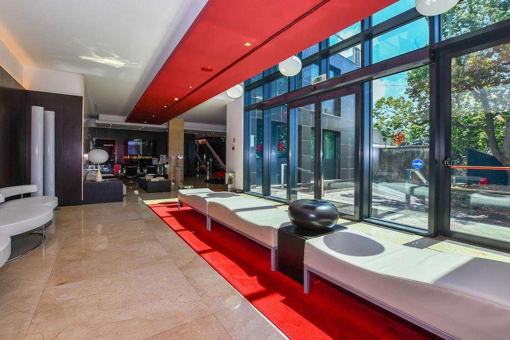 swimming pool spa