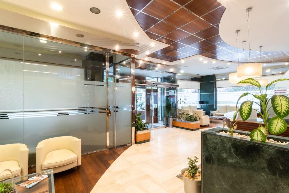 lobby