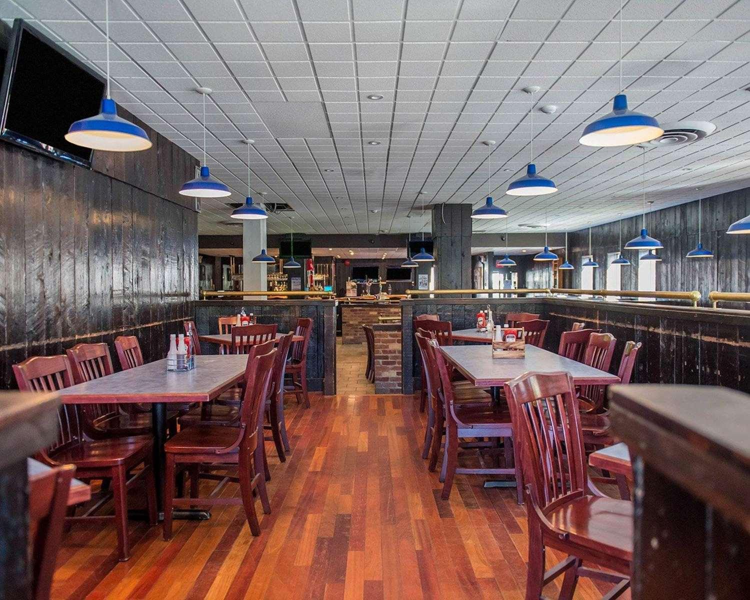 restaurant cafeteria