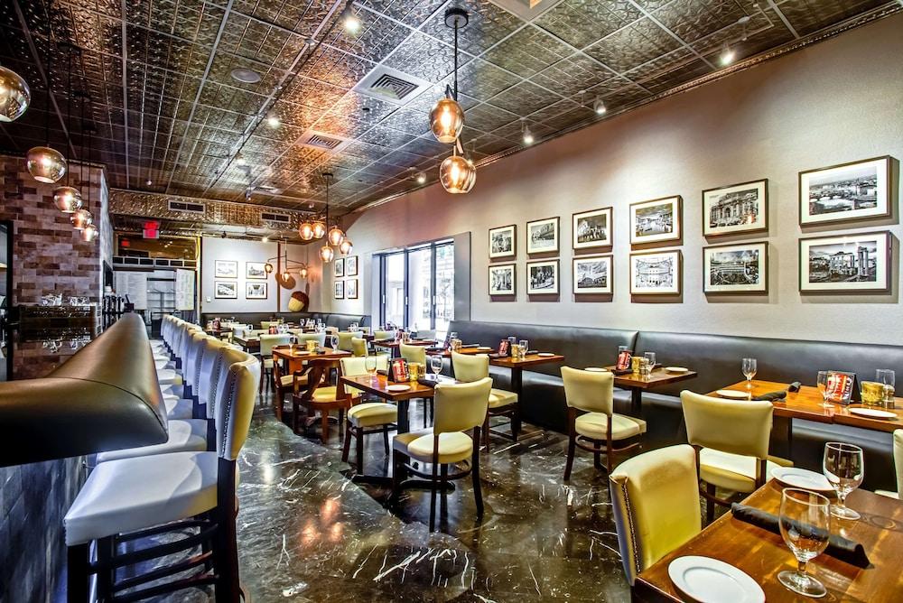 restaurant cafeteria