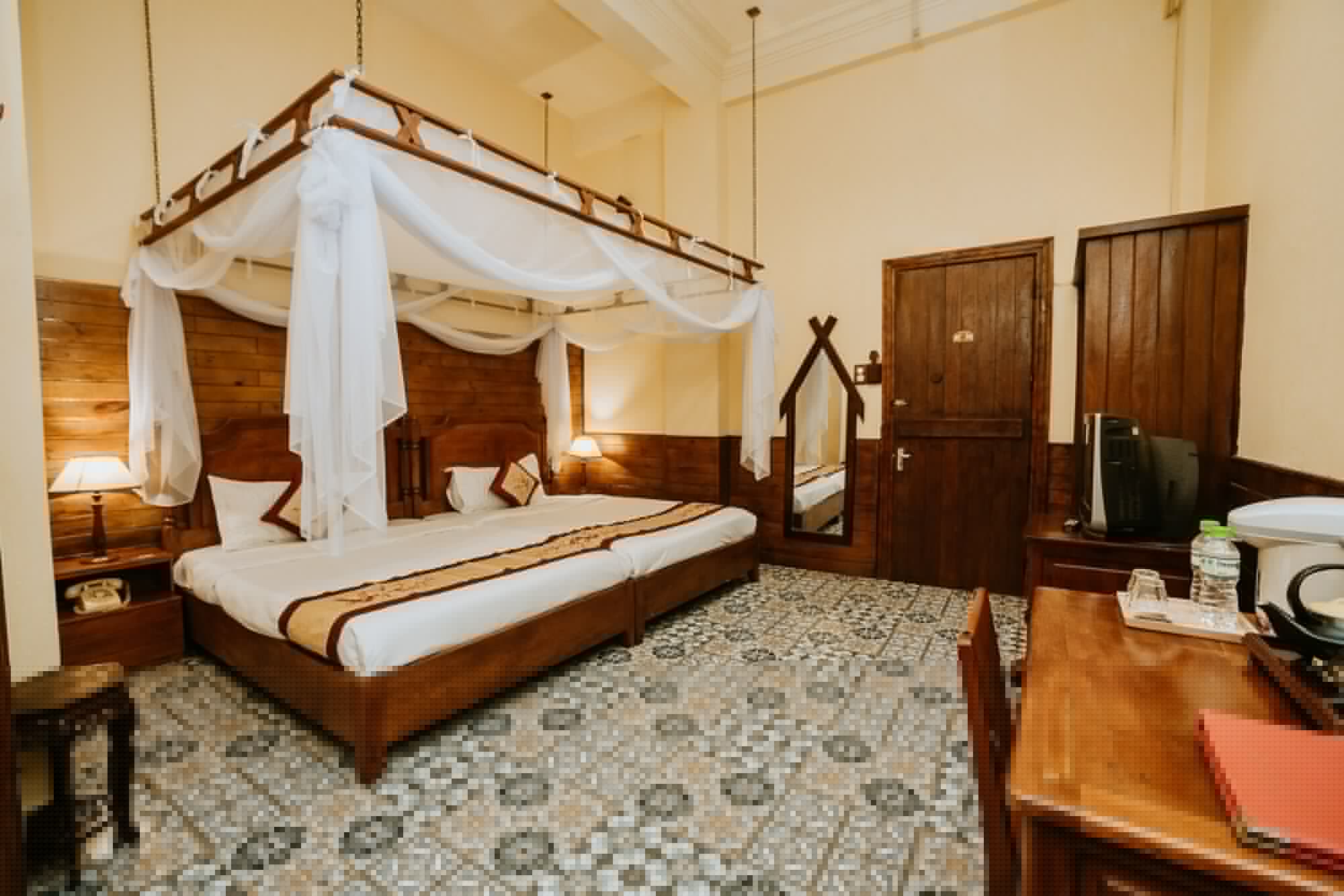 rooms