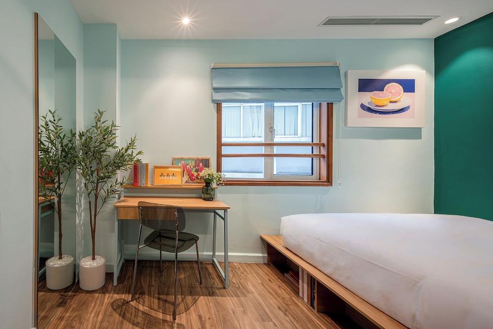 rooms